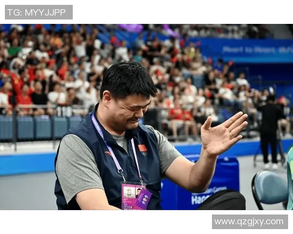 男篮明星赛：周杰伦与姚明携手献演，默契配合再现经典